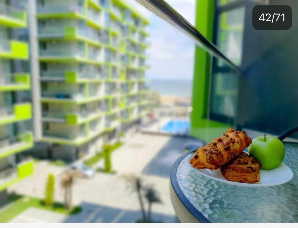 Bea Apartament On The Beach -Mamaia Nord Năvodari Exterior foto